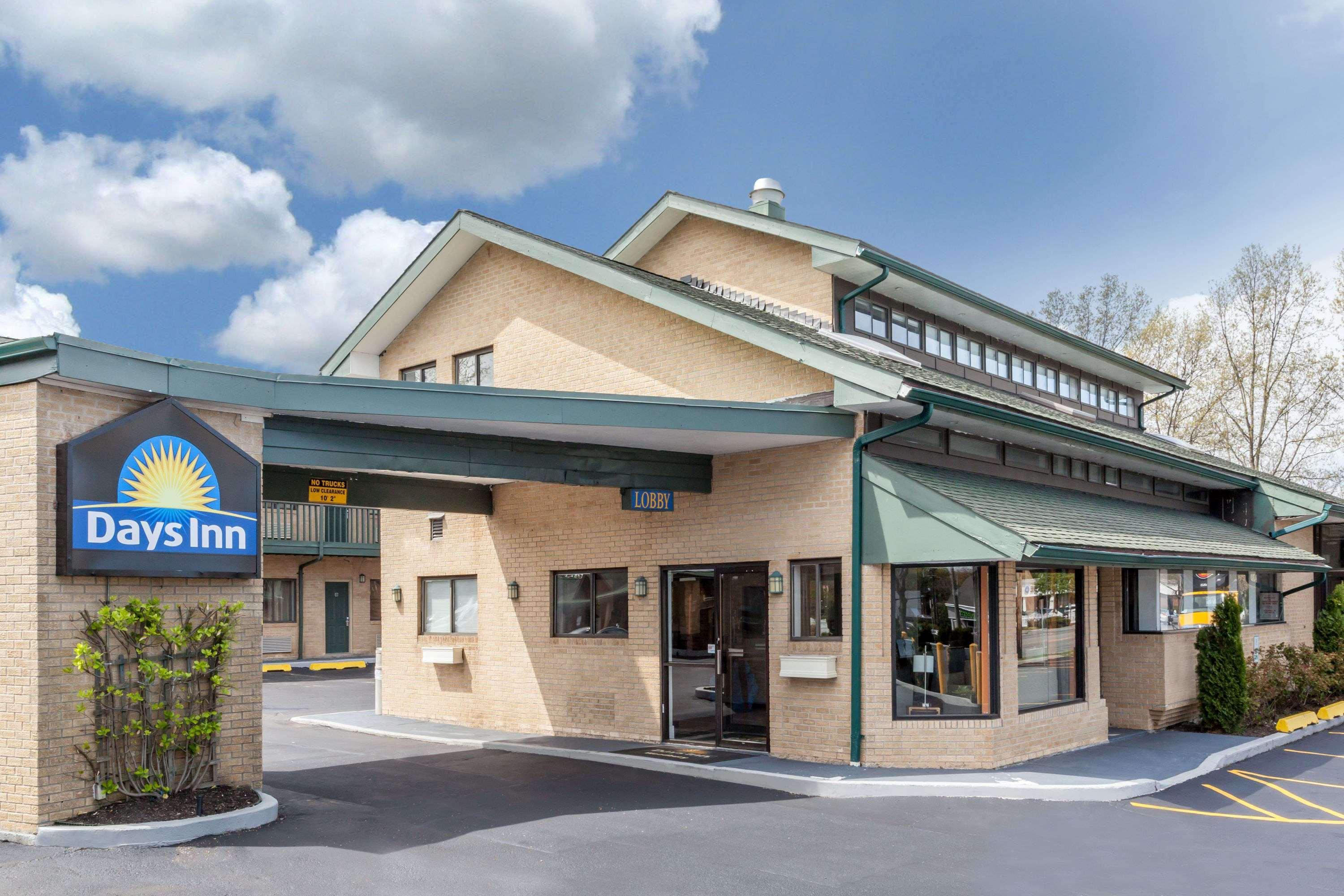 Days Inn By Wyndham Woodbury Long Island Exterior foto