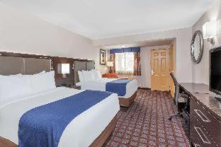 Days Inn By Wyndham Woodbury Long Island Quarto foto